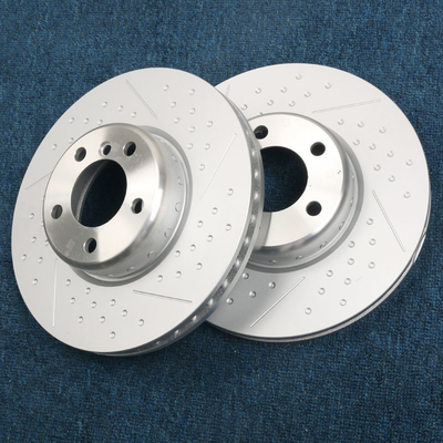 Rotors en acier à haut carbone et protections forés et encochés adaptés pour BMW 4 kits de calibres de frein de pot