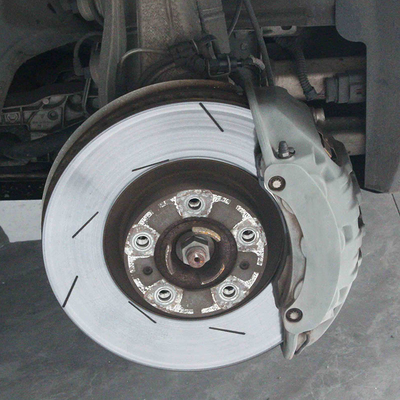 6 calibres de Front Porsche 19z de pistons raccourcissent la distance d'arrêt