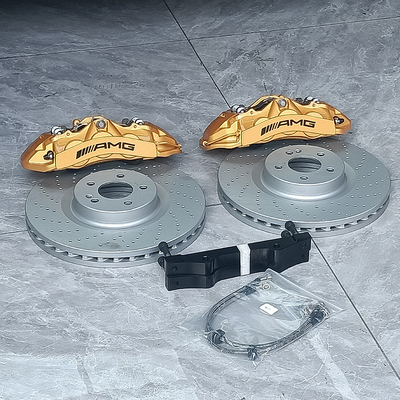 Les étriers de frein de voiture Mercedes Benz C200 mettent à niveau les étriers à 6 pots et les disques de 355 mm