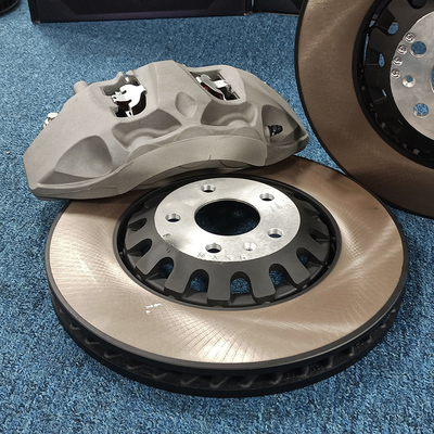 Étancheur de frein de course de sport de rue 6 Piston avec coussinets en carbone-céramique Pour Audi Q3